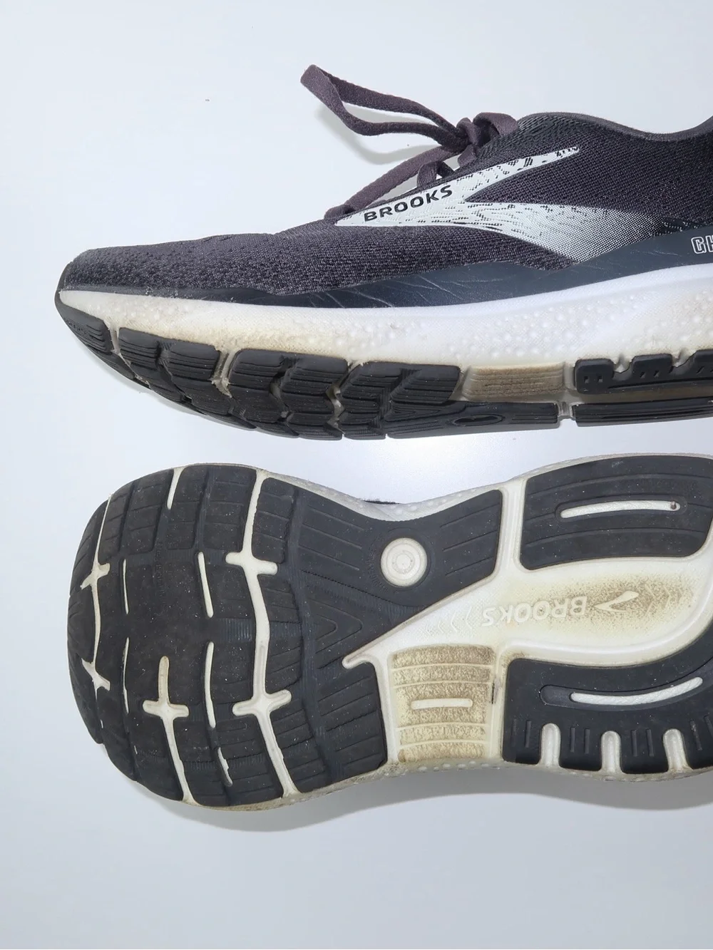 Brooks Women’s Athletic Shoes in Charcoal Gray